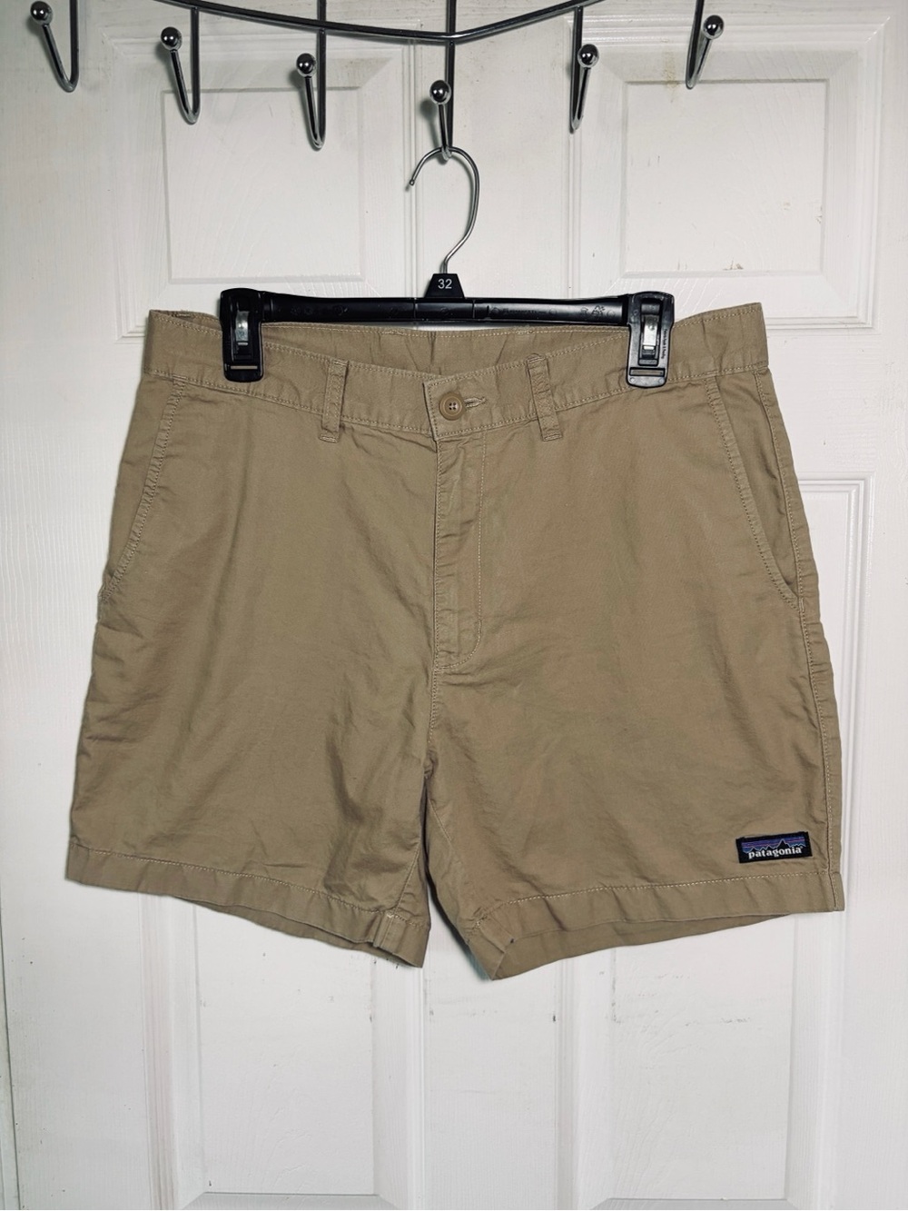 Patagonia Organic Cotton Men’s Khaki Casual Shorts Sz 32
